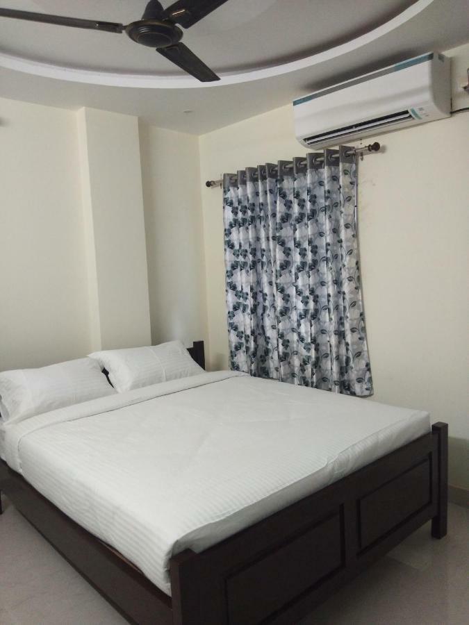 Feel Like Home -Guest House Near Tenneti Park Вішакхапатнам Екстер'єр фото